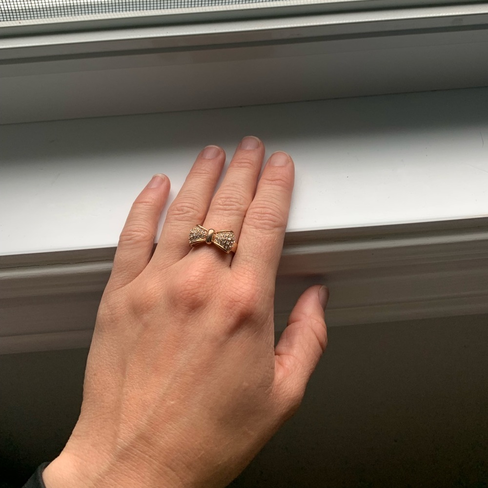 Aldo bow ring